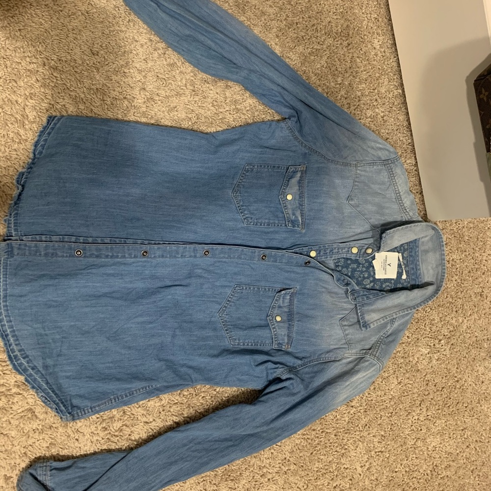American eagle jean button up shirt